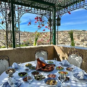 5* Riad Dar Tazi - Medina View